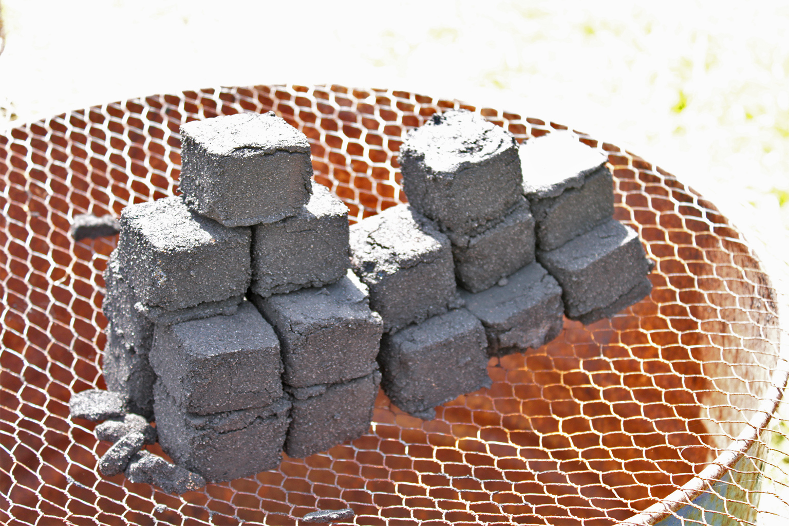 Green charcoal is an alternative to wood cutting in dry savannah areas but remains a small-scale and unsustainable solution.